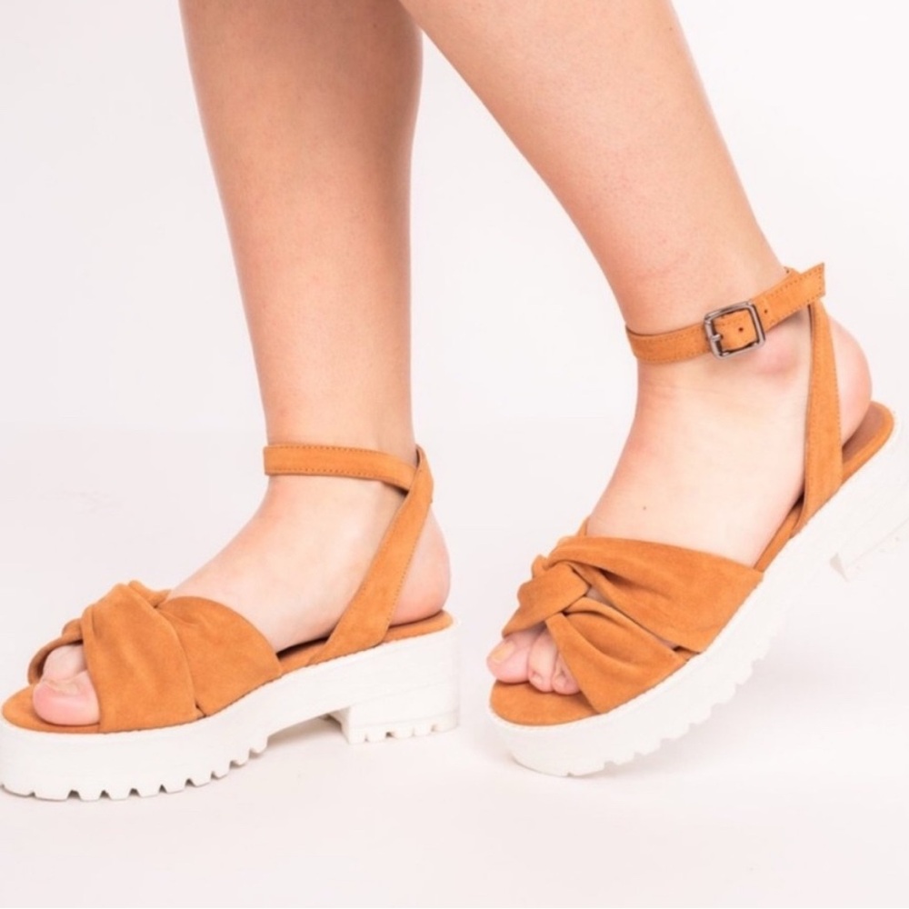 Free People Essex Tan and White Platform Sandals Revolve